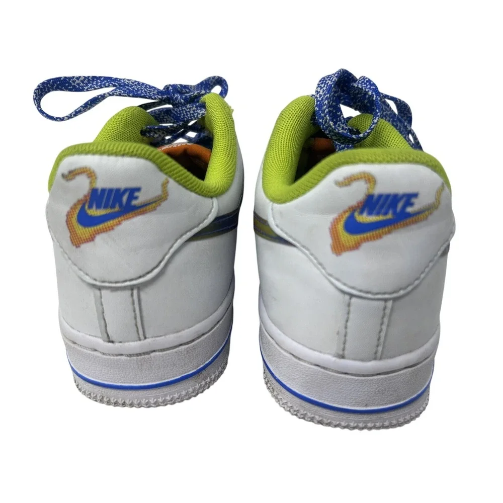 Nike Air Force 1 Low Sneakers Size 5Y LV8 White‎ Magma Orange